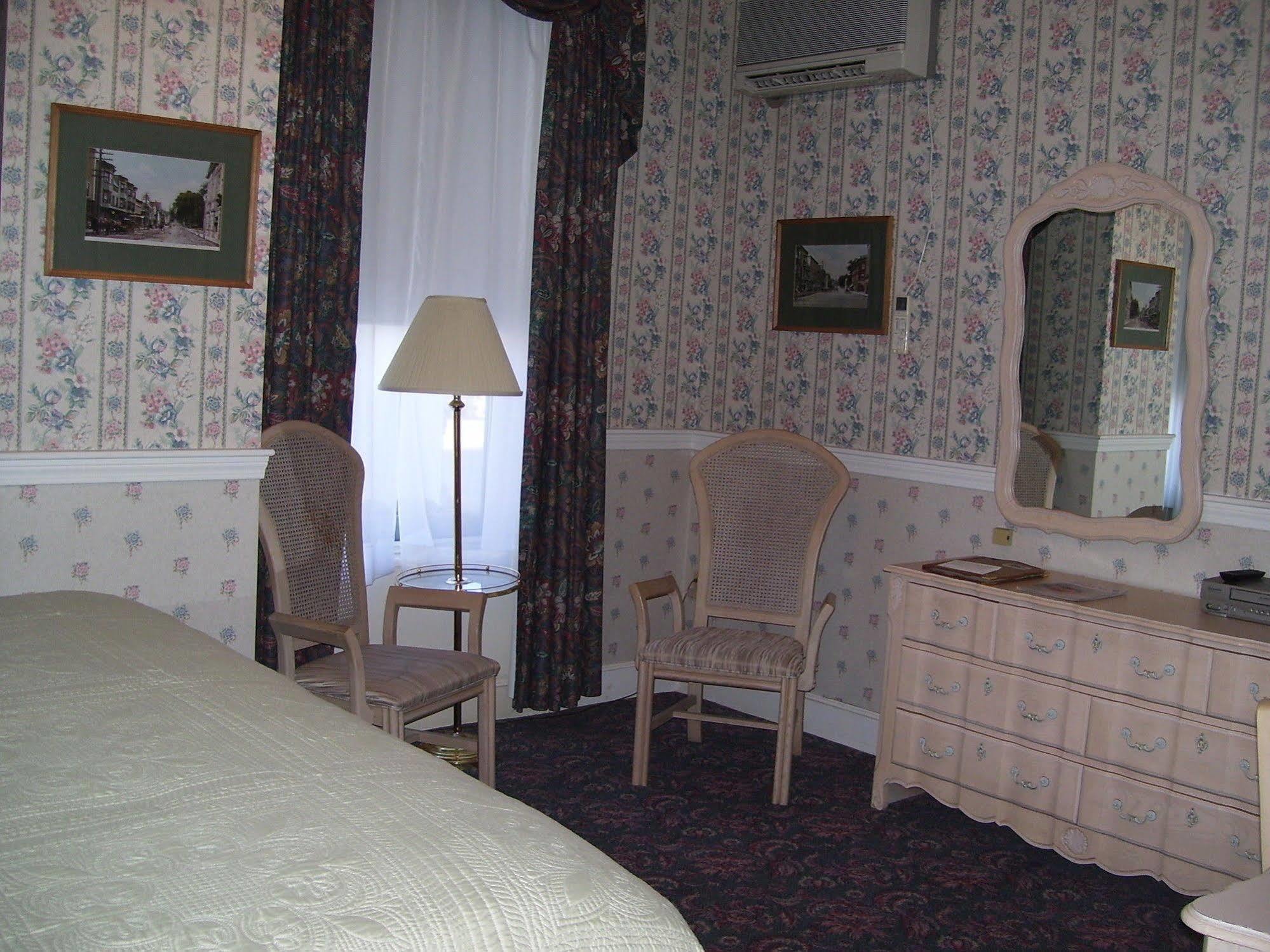 Thayers Inn Littleton Exterior foto
