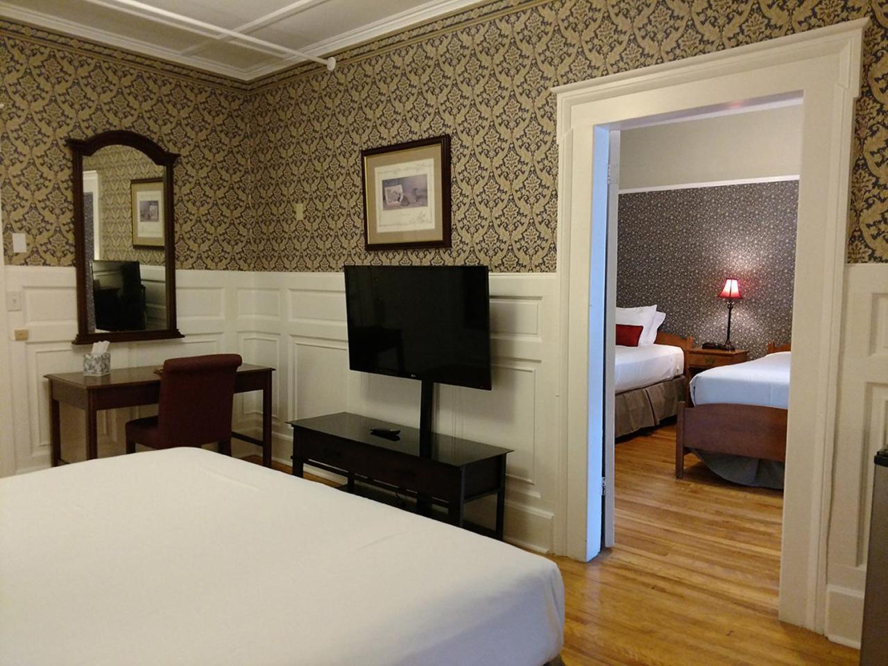 Thayers Inn Littleton Exterior foto
